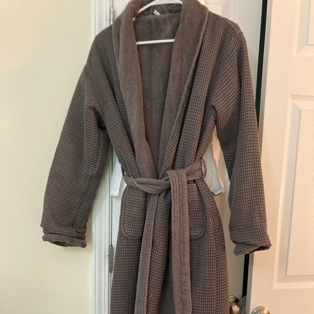 Pottery Barn Waffle Resort Robe